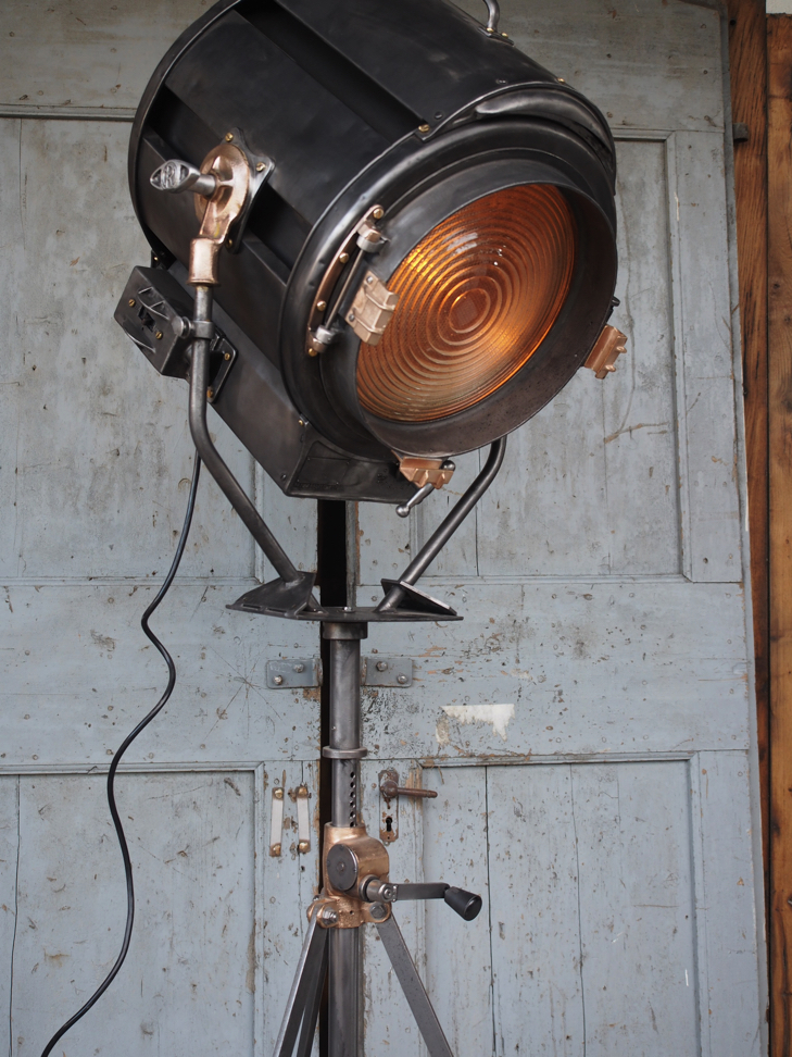 gran proyector de cine MOLE RICHARDSON FRANCIA estudio VICTORINE Niza 5k - Image 3