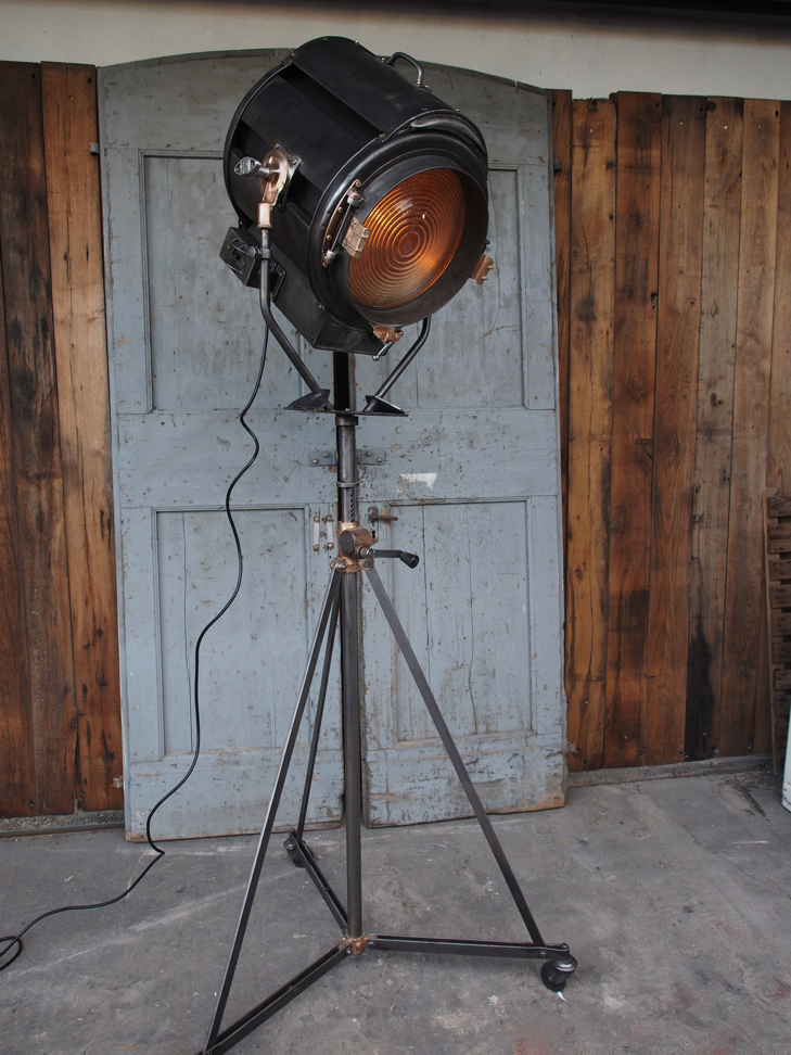 gran proyector de cine MOLE RICHARDSON FRANCIA estudio VICTORINE Niza 5k - Image 5