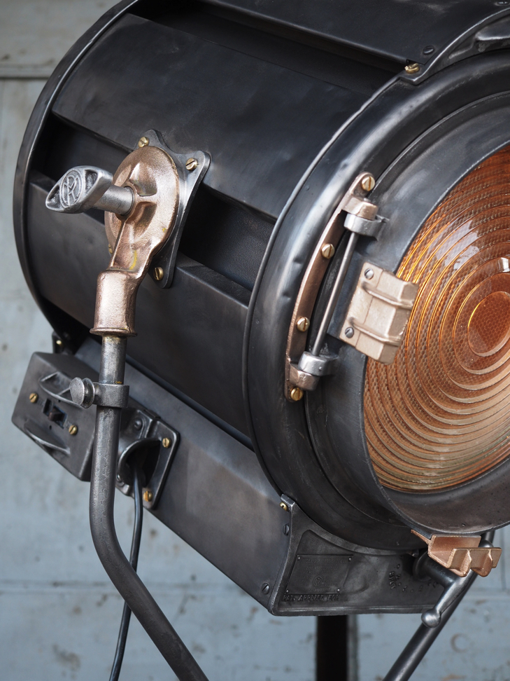 gran proyector de cine MOLE RICHARDSON FRANCIA estudio VICTORINE Niza 5k - Image 11