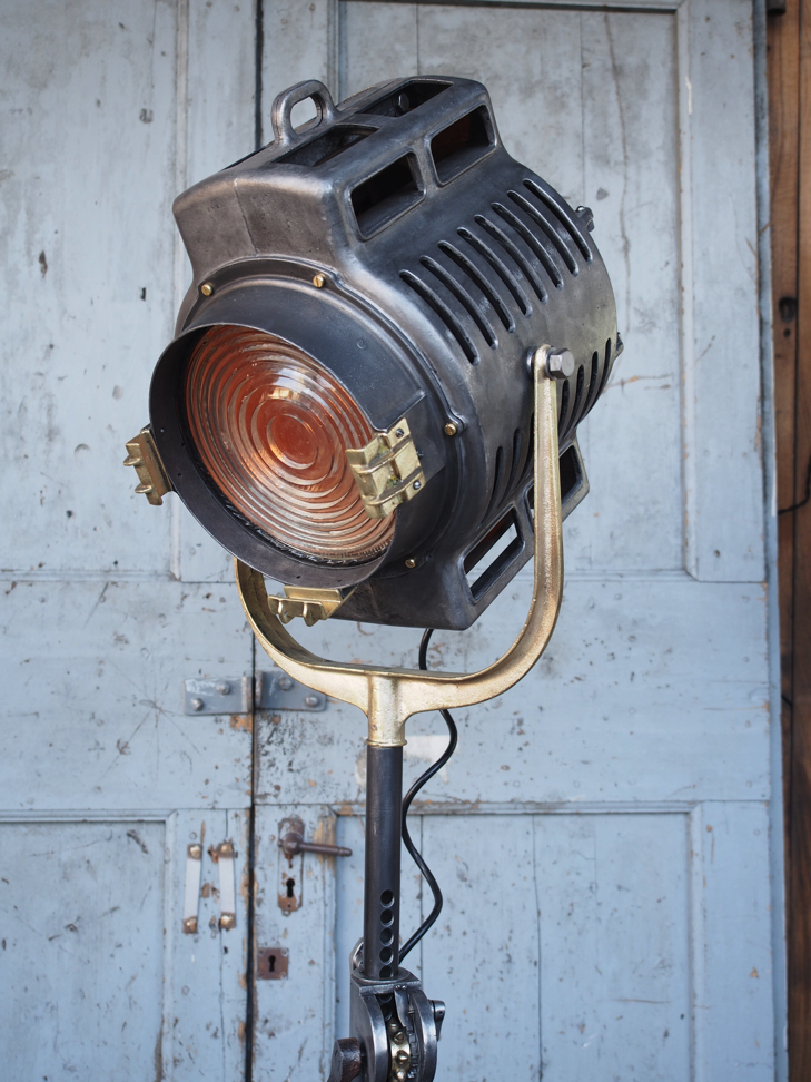 grand projecteur cinema MOLE RICHARDSON studio PINEWOOD annee 30/40 – Image 28