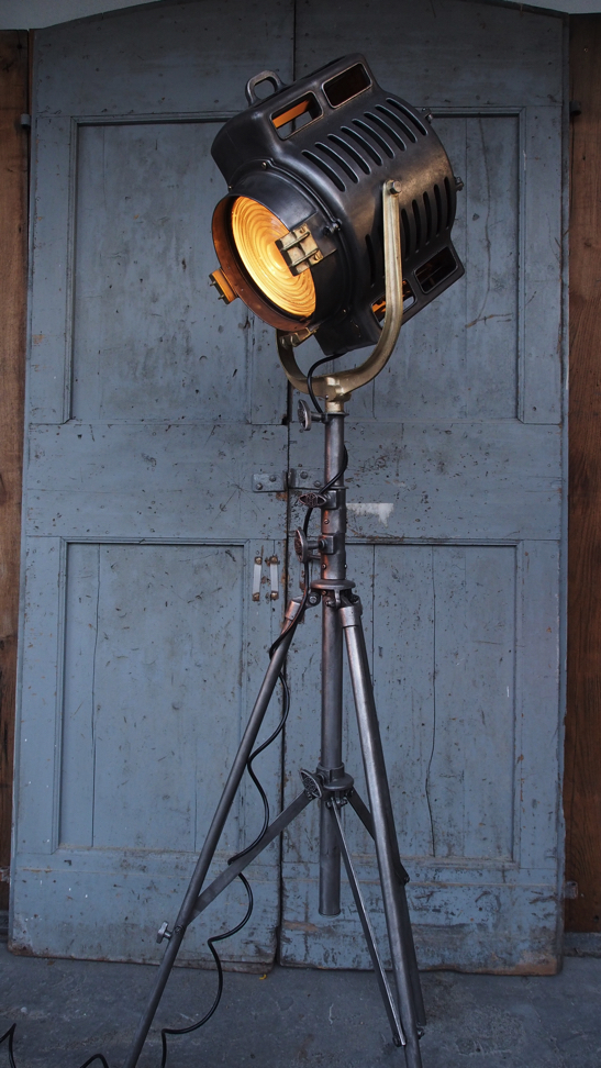 grand projecteur cinema MOLE RICHARDSON studio PINEWOOD annees 30/40 – Image 29