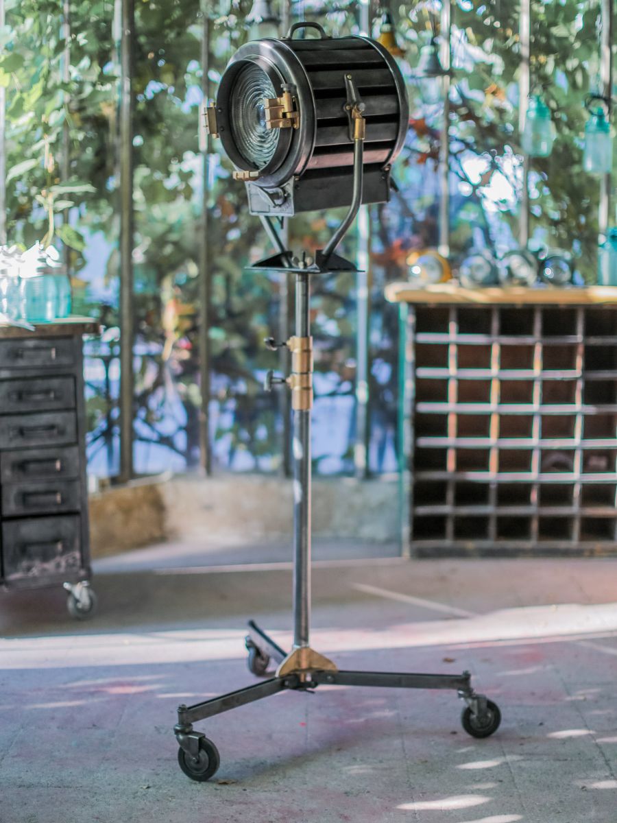 projecteur cinema MOLE RICHARDSON FRANCE studio VICTORINE Nice – Image 2