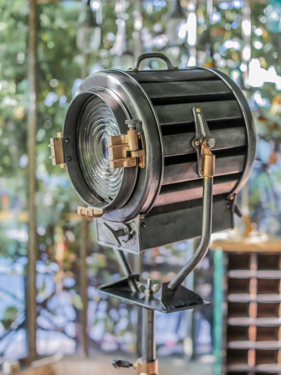 projecteur cinema MOLE RICHARDSON FRANCE studio VICTORINE Nice – Image 4