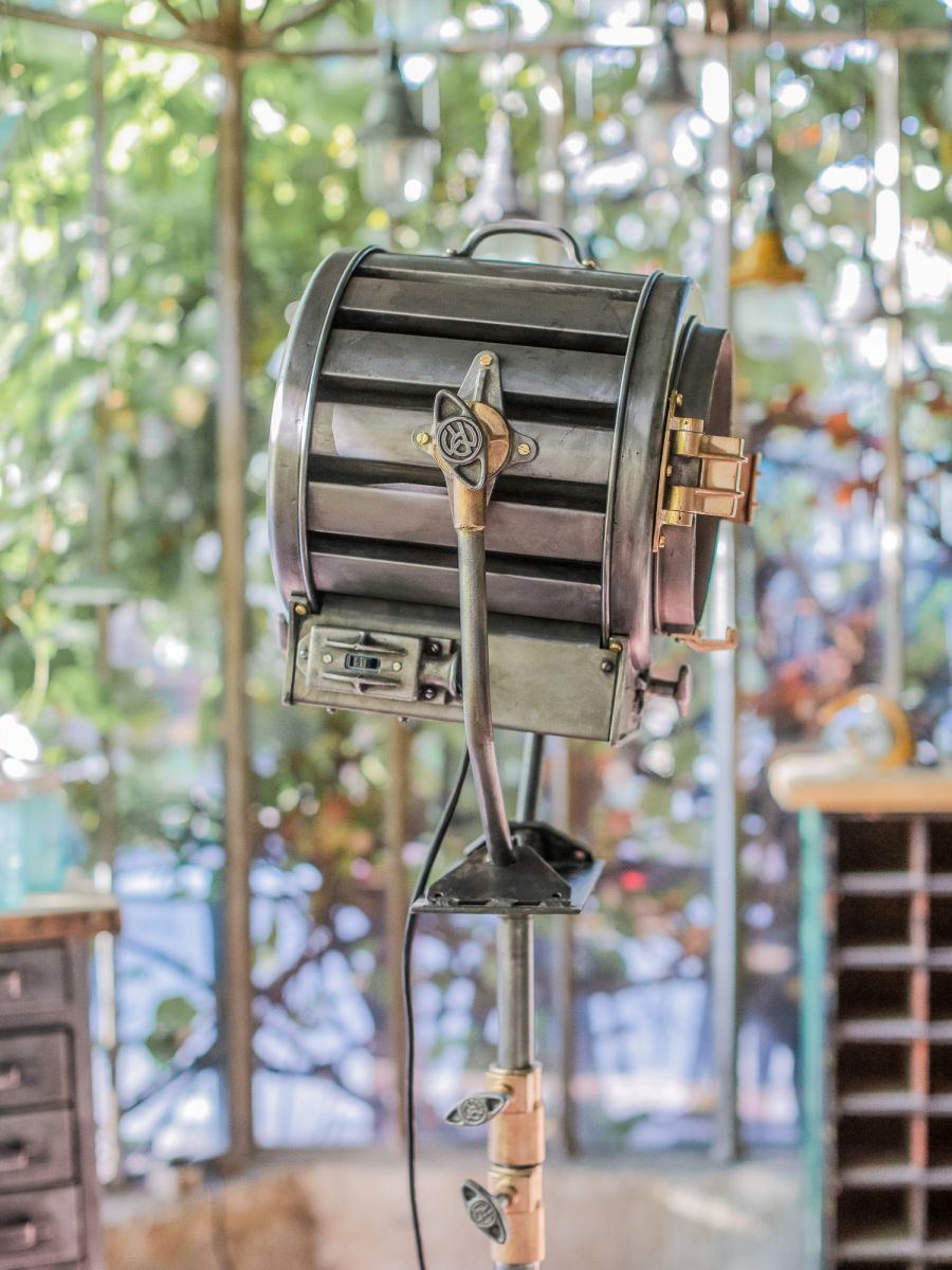 projecteur cinema MOLE RICHARDSON FRANCE studio VICTORINE Nice – Image 24