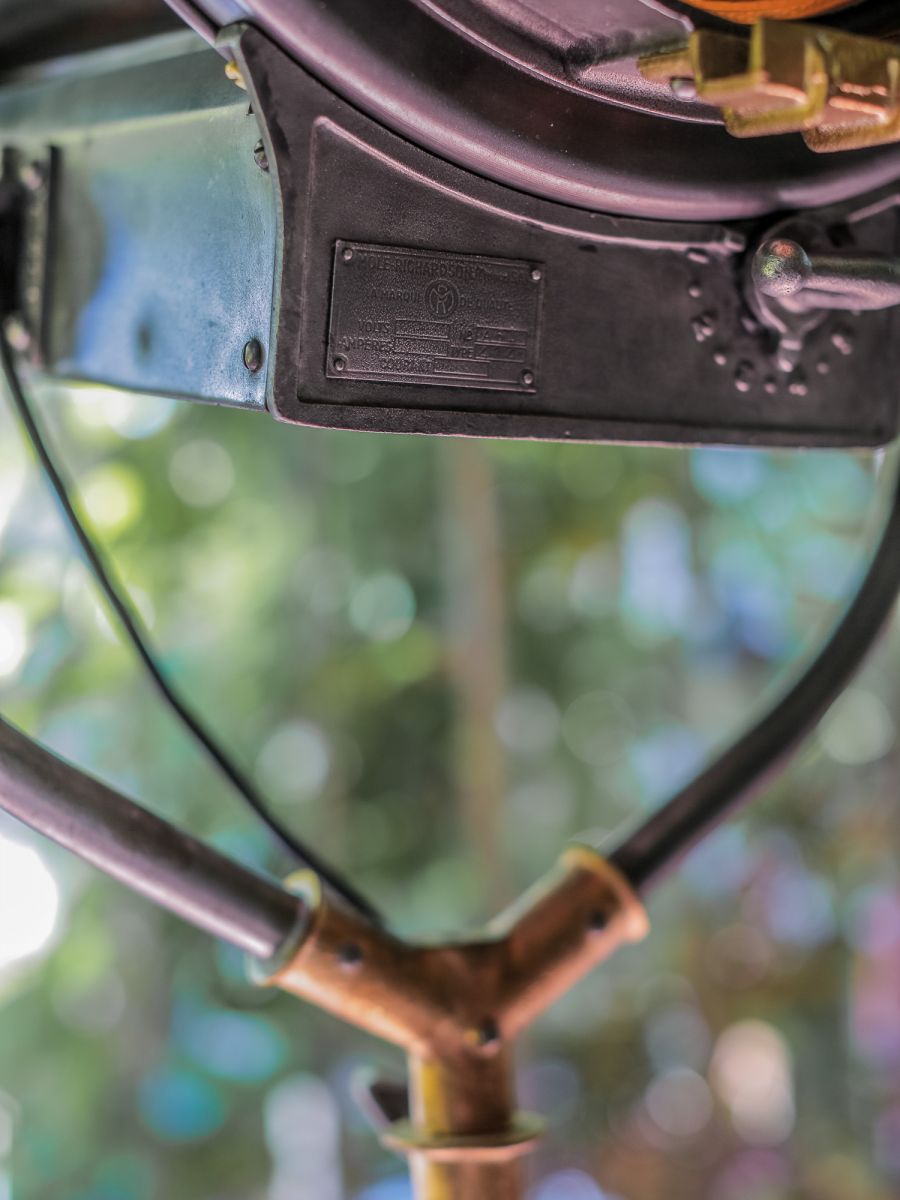 gros projecteur cinema MOLE RICHARDSON FRANCE studio VICTORINE Nice 5k – Image 15