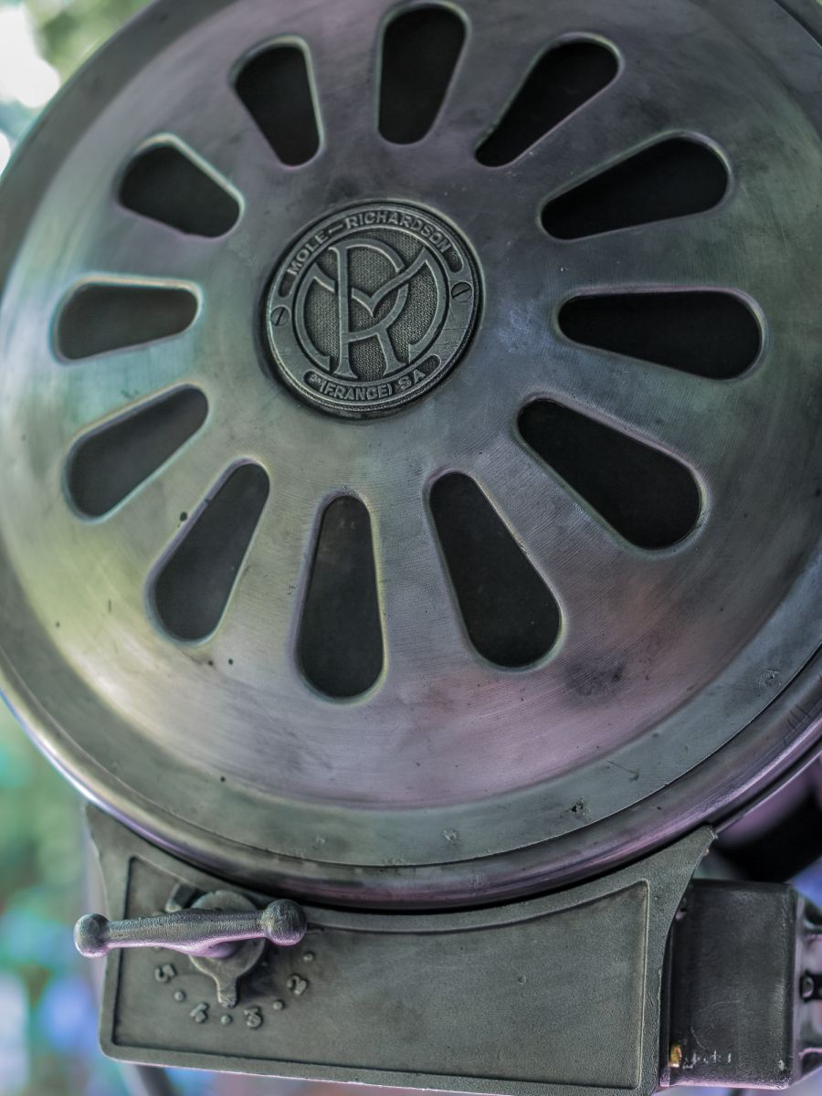 gros projecteur cinema MOLE RICHARDSON FRANCE studio VICTORINE Nice 5k – Image 17