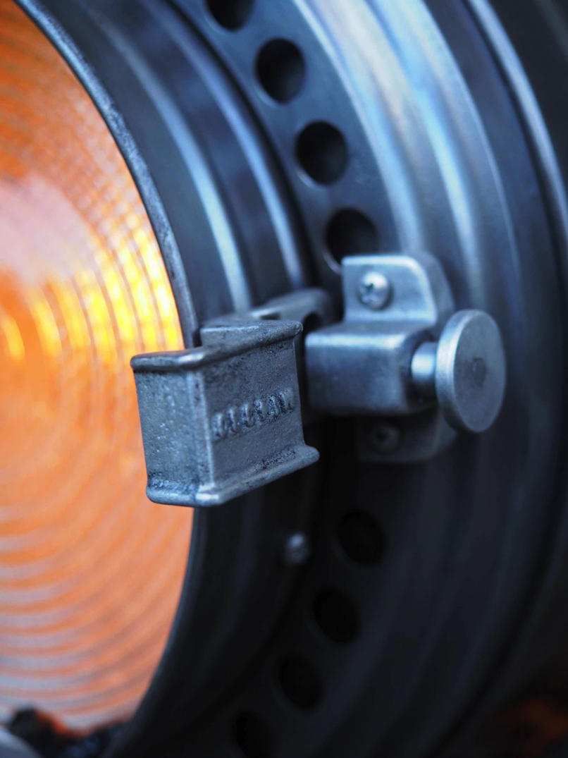 projecteur cinema MCALISTER des studios Hollywood Californie pied tripod – Image 8