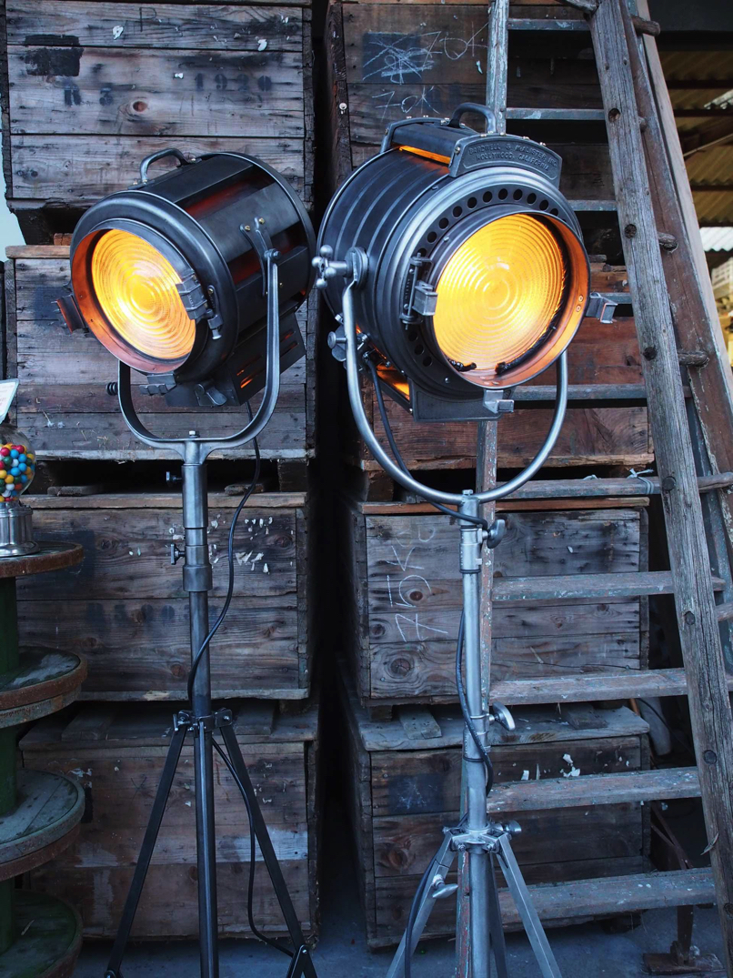 projecteur cinema MCALISTER des studios Hollywood Californie pied tripod – Image 5