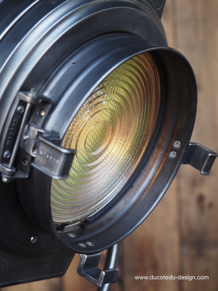 projecteur cinema MCALISTER des studios Hollywood Californie pied tripod – Image 6