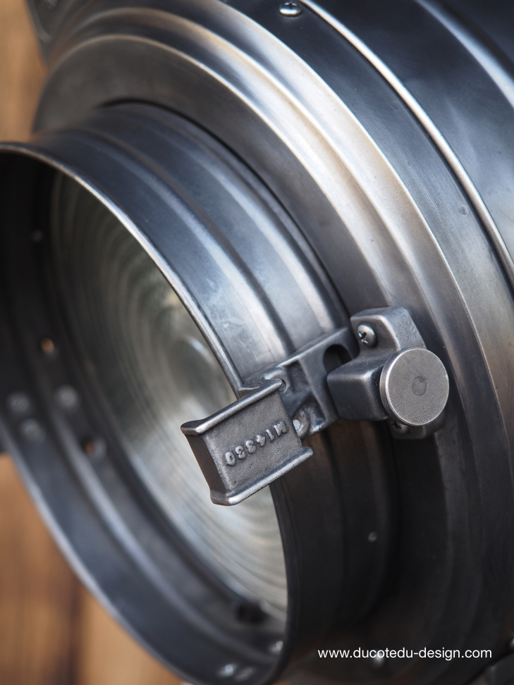 projecteur cinema MCALISTER des studios Hollywood Californie pied tripod – Image 18