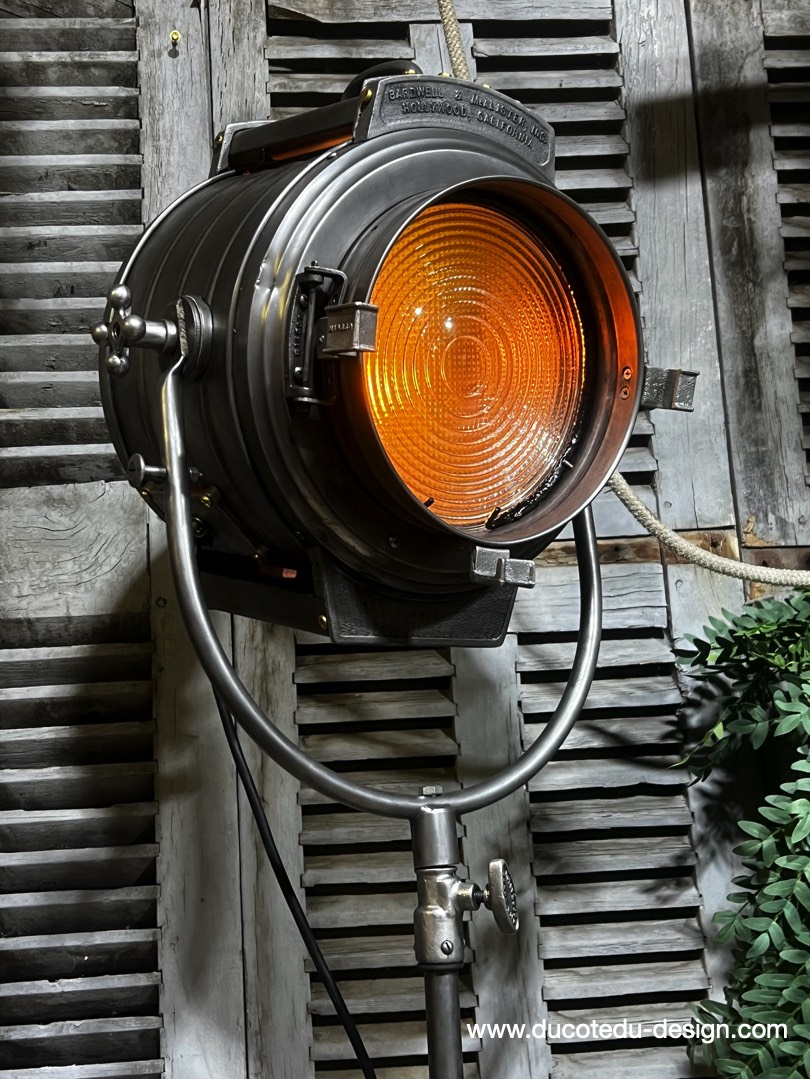 projecteur cinema MCALISTER des studios Hollywood Californie pied tripod – Image 8