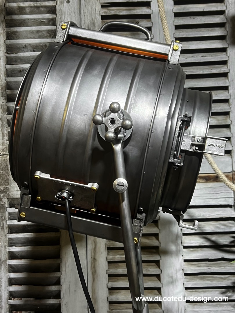 projecteur cinema MCALISTER des studios Hollywood Californie pied tripod – Image 18