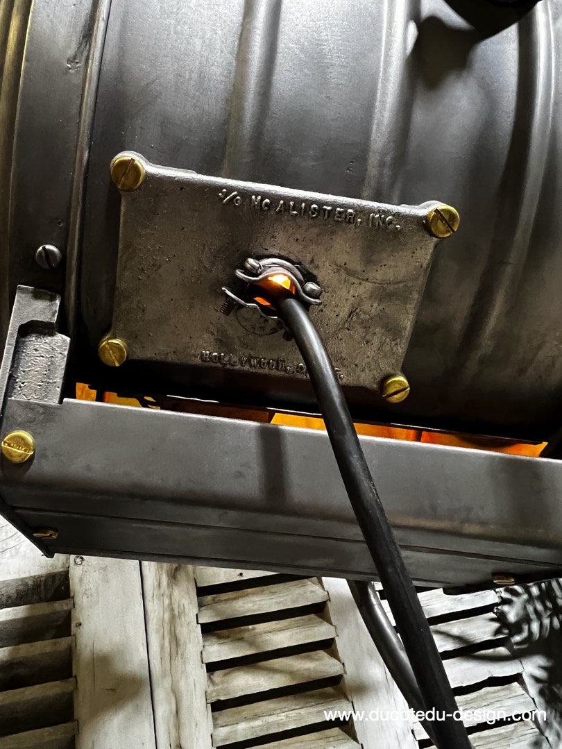 projecteur cinema MCALISTER des studios Hollywood Californie pied tripod – Image 22