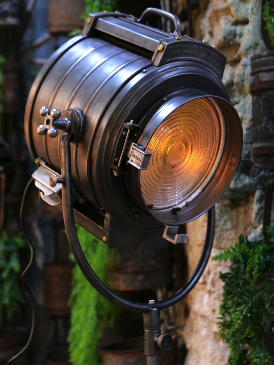 projecteur cinema MCALISTER des studios Hollywood Californie pied cremaillere – Image 4