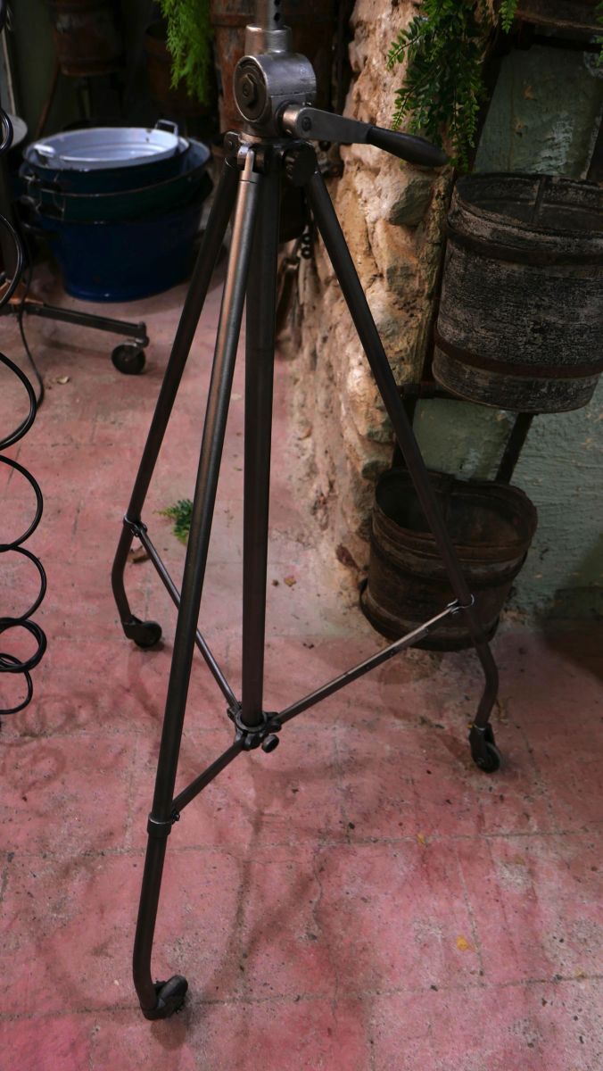 projecteur cinema MCALISTER des studios Hollywood Californie pied cremaillere – Image 10