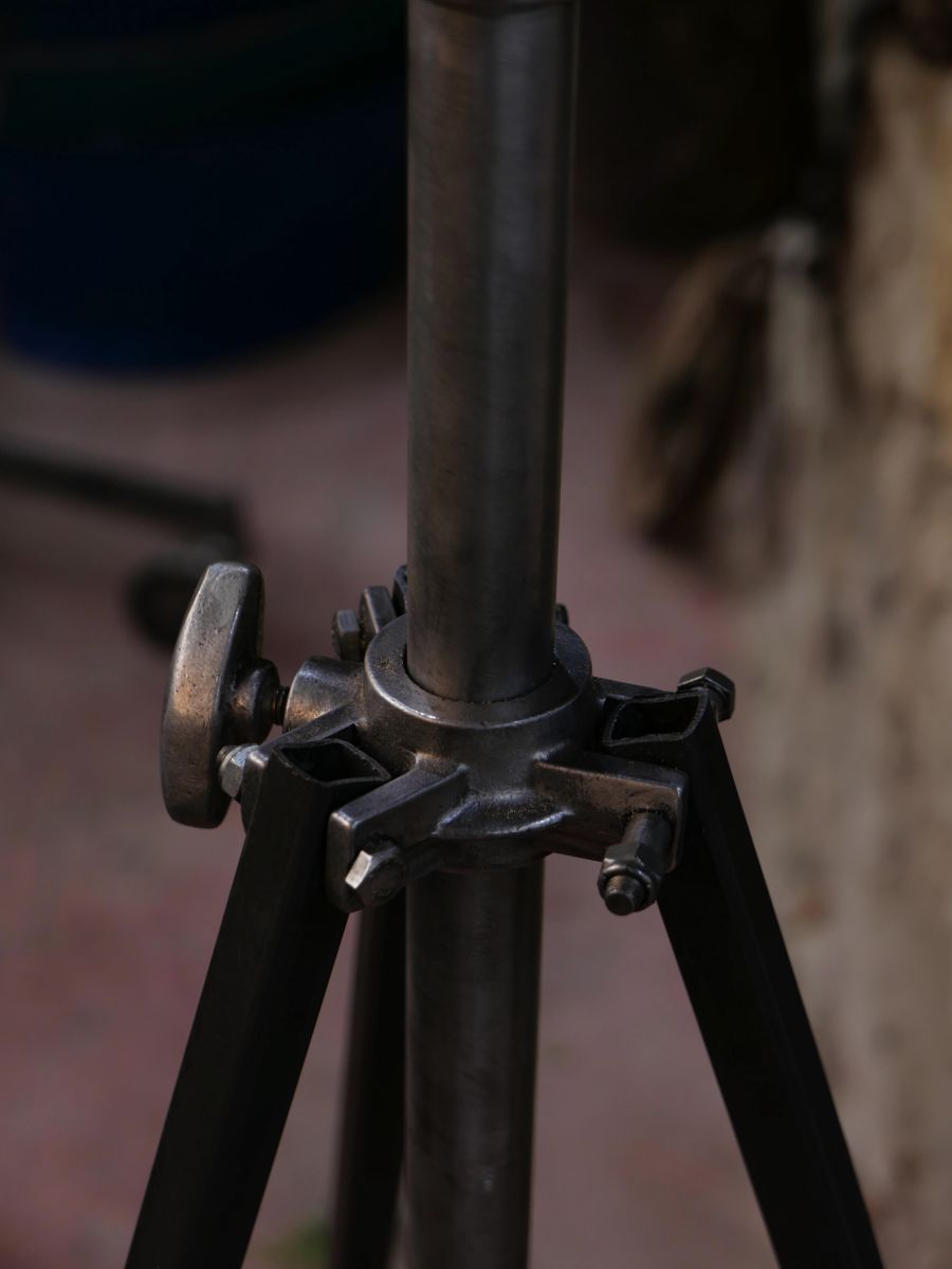 projecteur cinema MCALISTER des studios Hollywood Californie pied tripod – Image 16