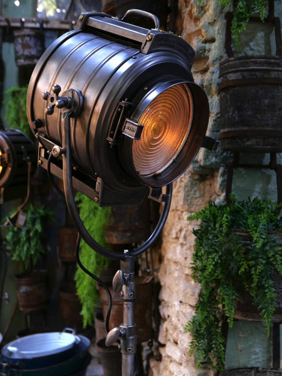 projecteur cinema MCALISTER des studios Hollywood Californie pied tripod – Image 25