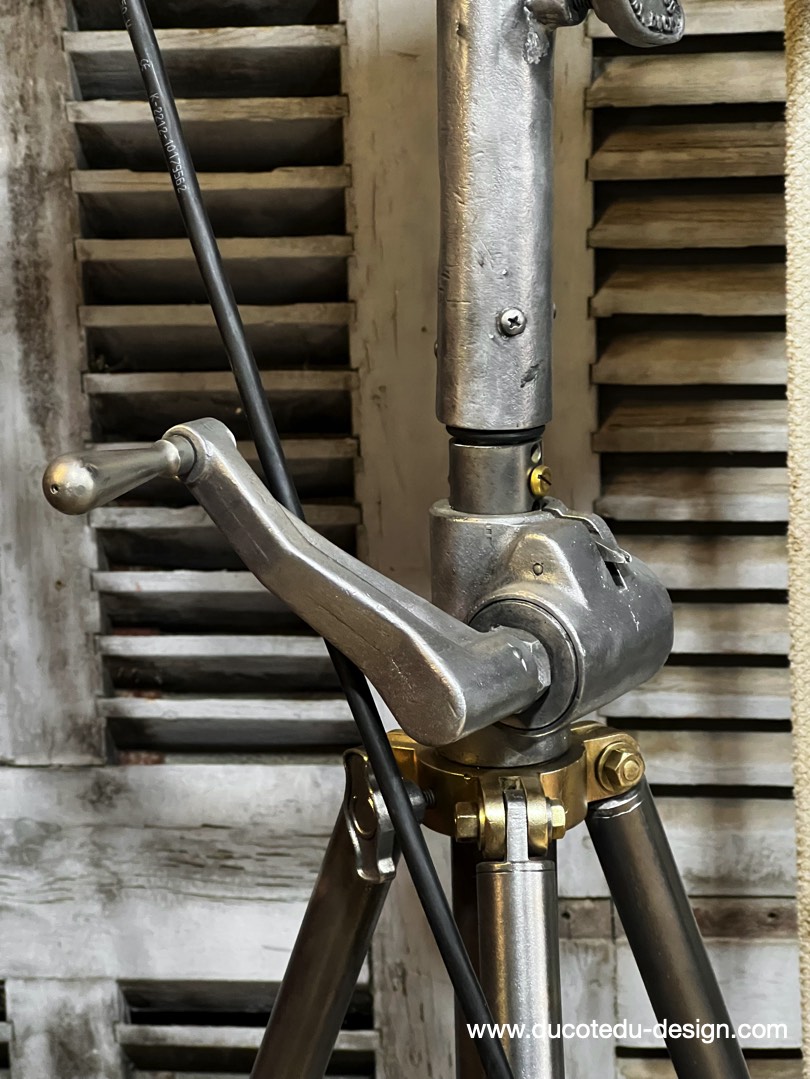 projecteur cinema MCALISTER des studios Hollywood Californie pied cremaillere – Image 6