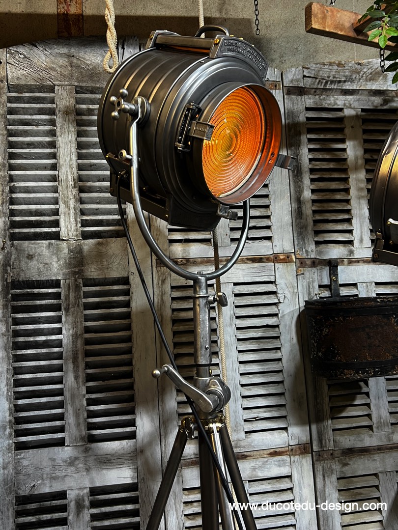 projecteur cinema MCALISTER des studios Hollywood Californie pied cremaillere – Image 8