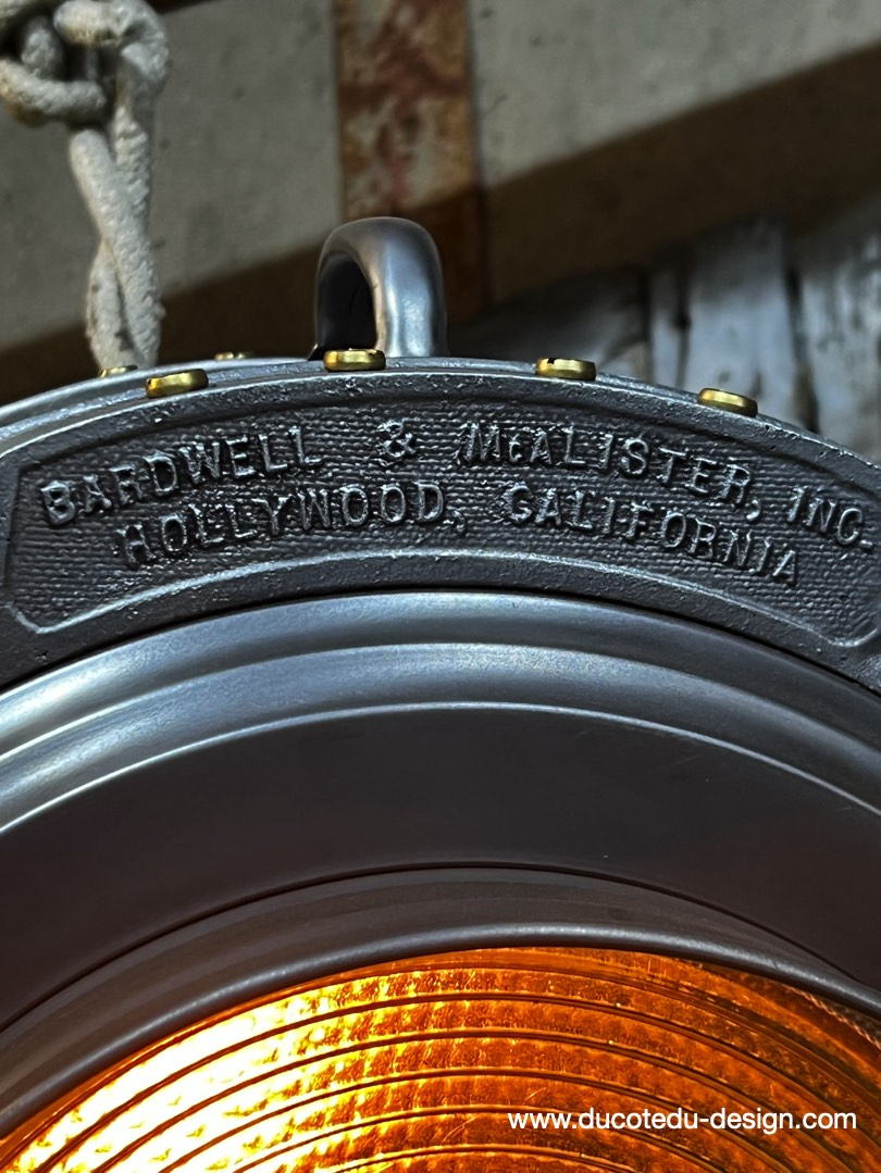 projecteur cinema MCALISTER des studios Hollywood Californie pied cremaillere – Image 13