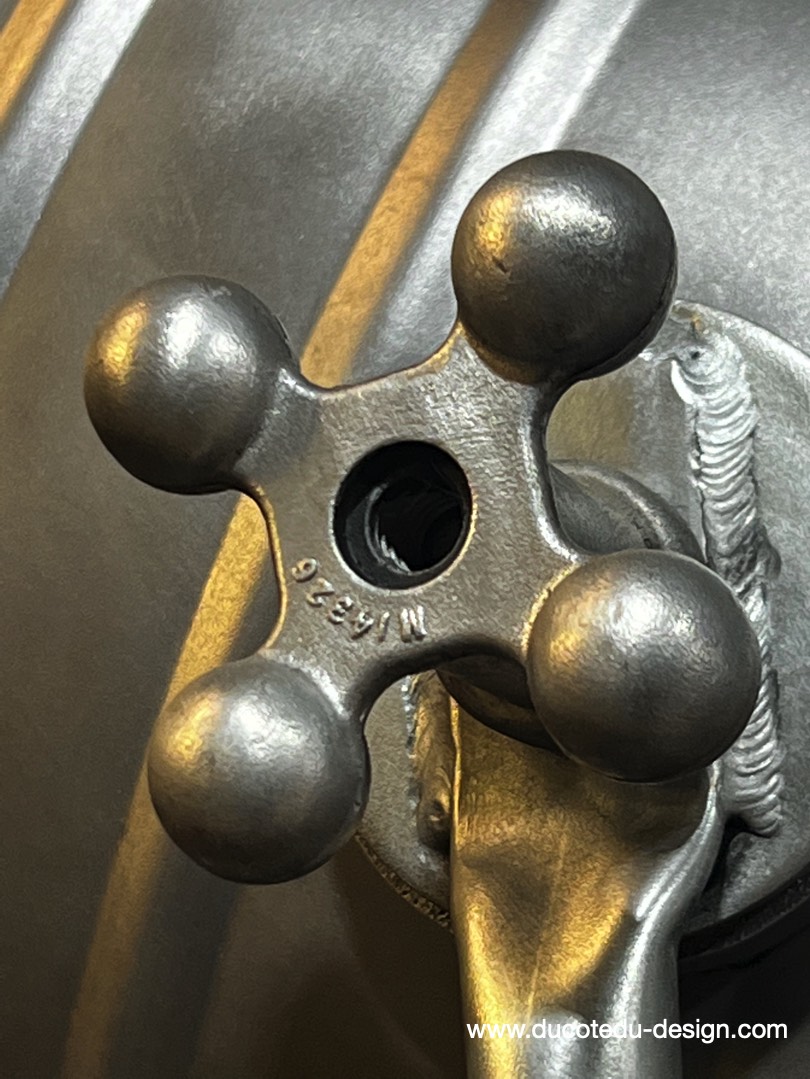 projecteur cinema MCALISTER des studios Hollywood Californie pied cremaillere – Image 19