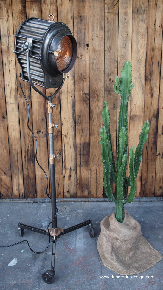 tres rare projecteur cinema ARRO studio Hollywood – Image 30