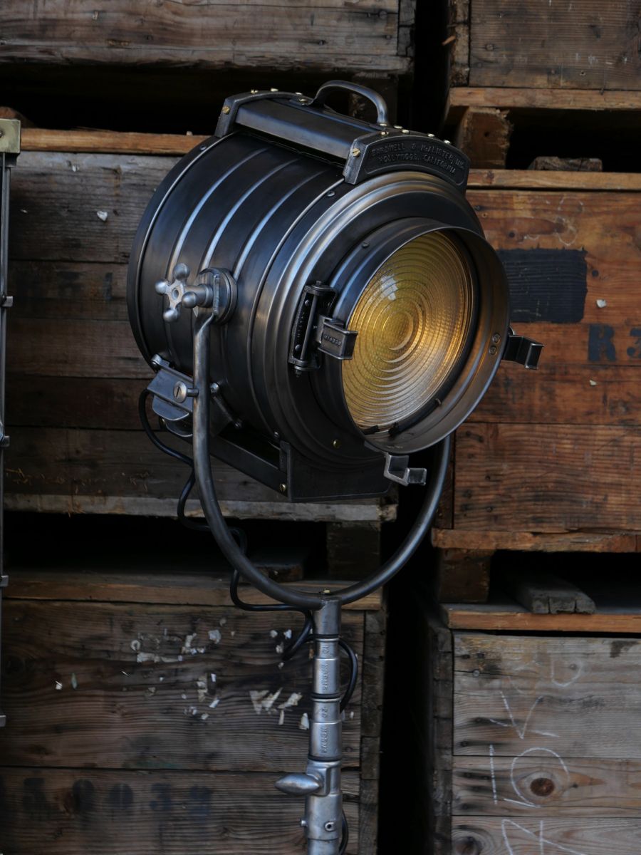projecteur cinema MCALISTER des studios Hollywood Californie pied tripod – Image 4