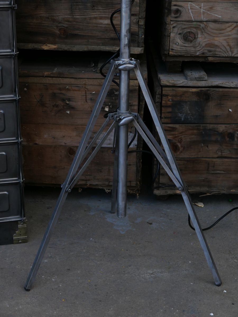 projecteur cinema MCALISTER des studios Hollywood Californie pied tripod – Image 5