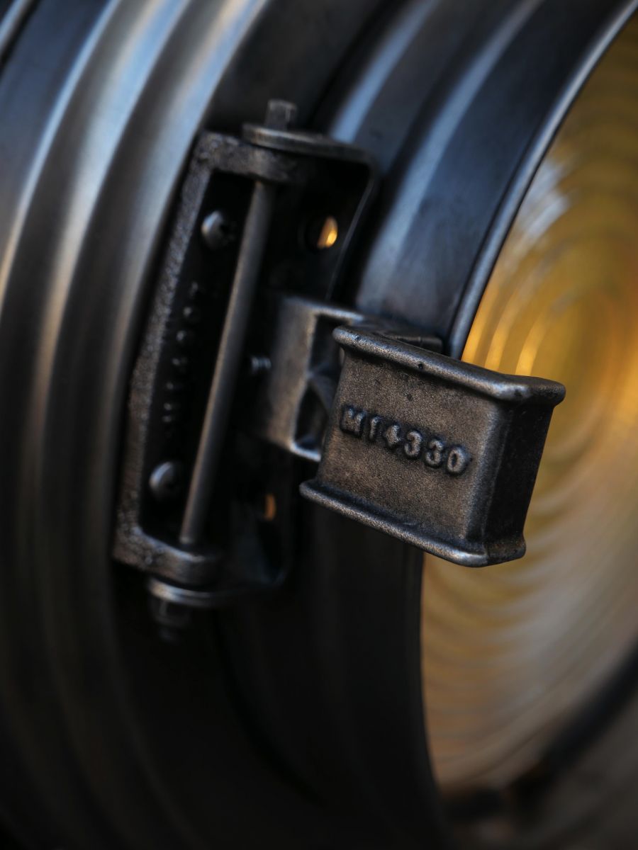 projecteur cinema MCALISTER des studios Hollywood Californie pied tripod – Image 10