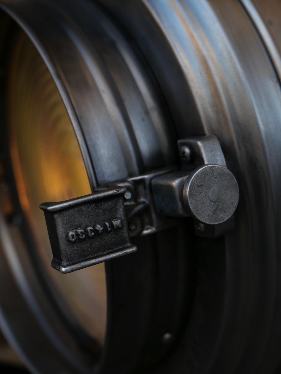 projecteur cinema MCALISTER des studios Hollywood Californie pied tripod – Image 15