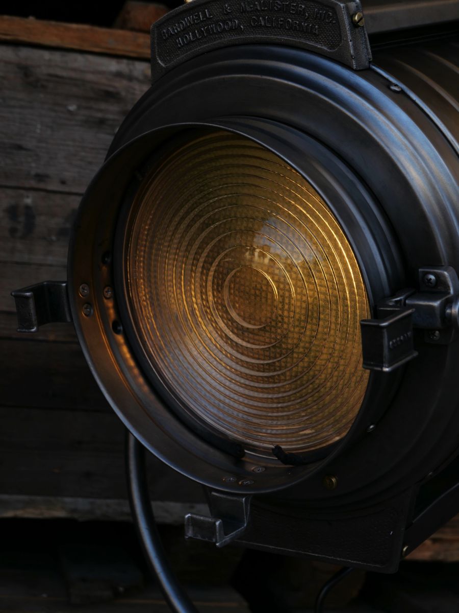 projecteur cinema MCALISTER des studios Hollywood Californie pied tripod – Image 17