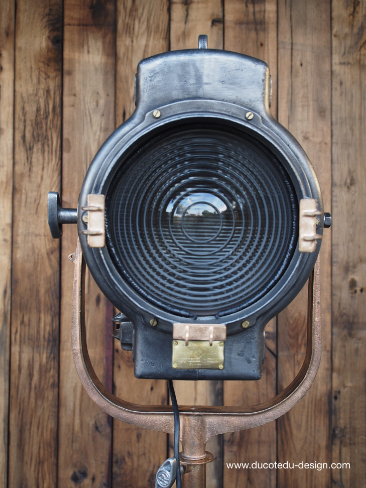 Ancien rare projecteur cinema hollywood Richardson 1930/40 pied cinema roulette – Image 14