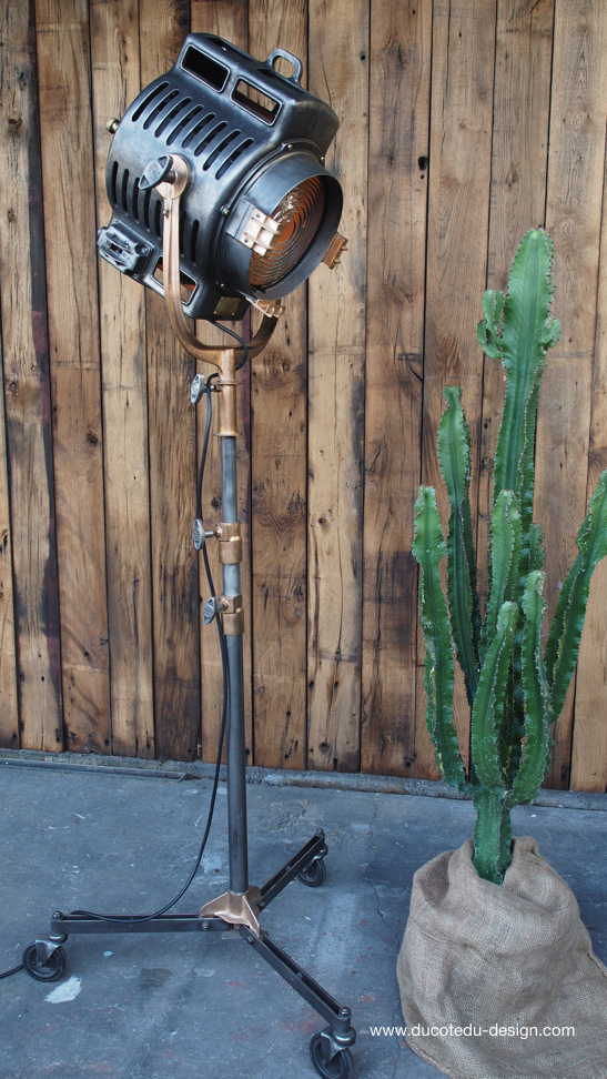 Ancien rare projecteur cinema hollywood Richardson 1930/40 pied cinema roulette – Image 25