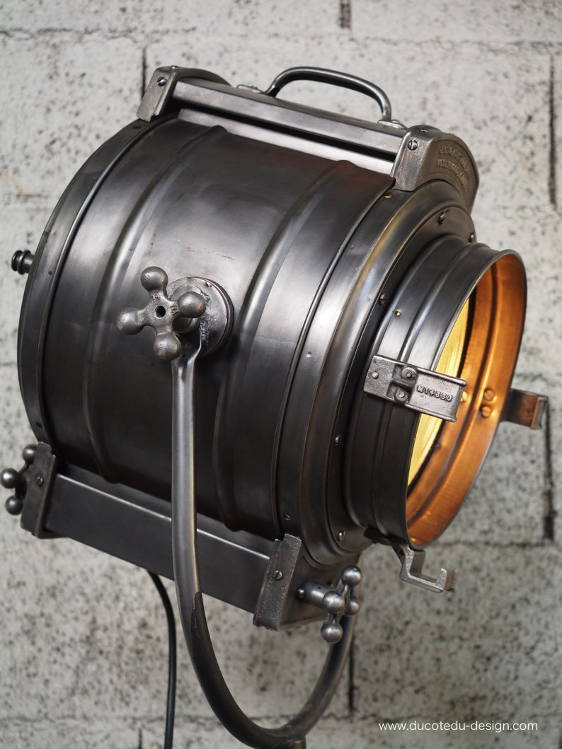 projecteur cinema MCALISTER des studios Hollywood Californie pied tripod – Image 5