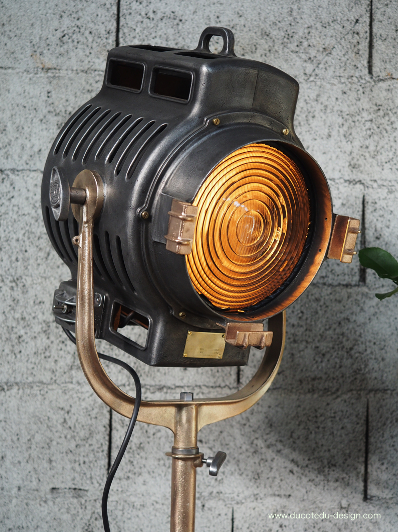 Ancien rare projecteur cinema hollywood Richardson 1930/40 pied cinema roulette – Image 5