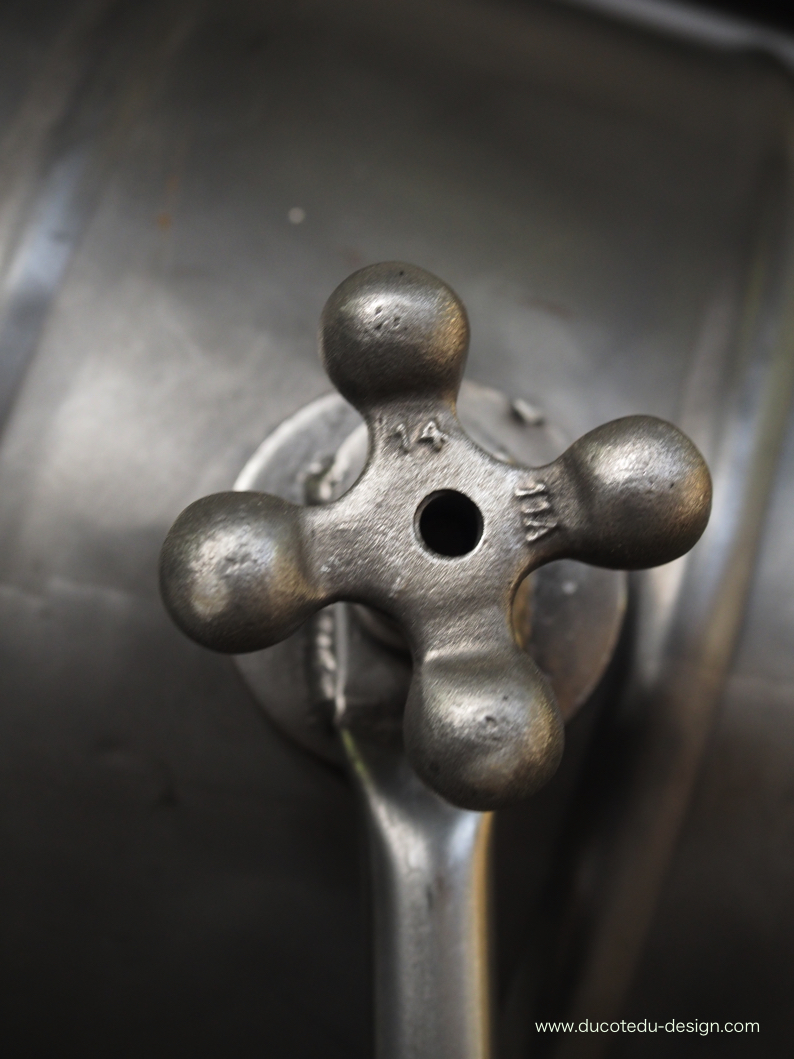 projecteur cinema MCALISTER des studios Hollywood Californie pied tripod – Image 10