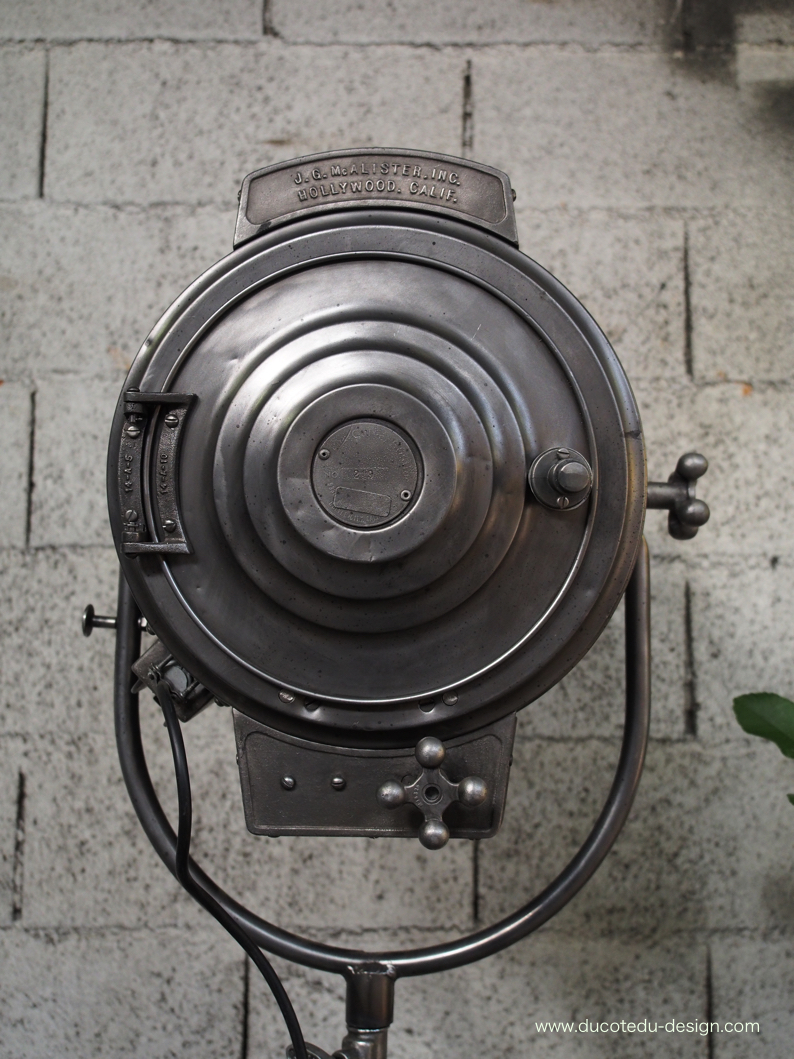 projecteur cinema MCALISTER des studios Hollywood Californie pied tripod – Image 13