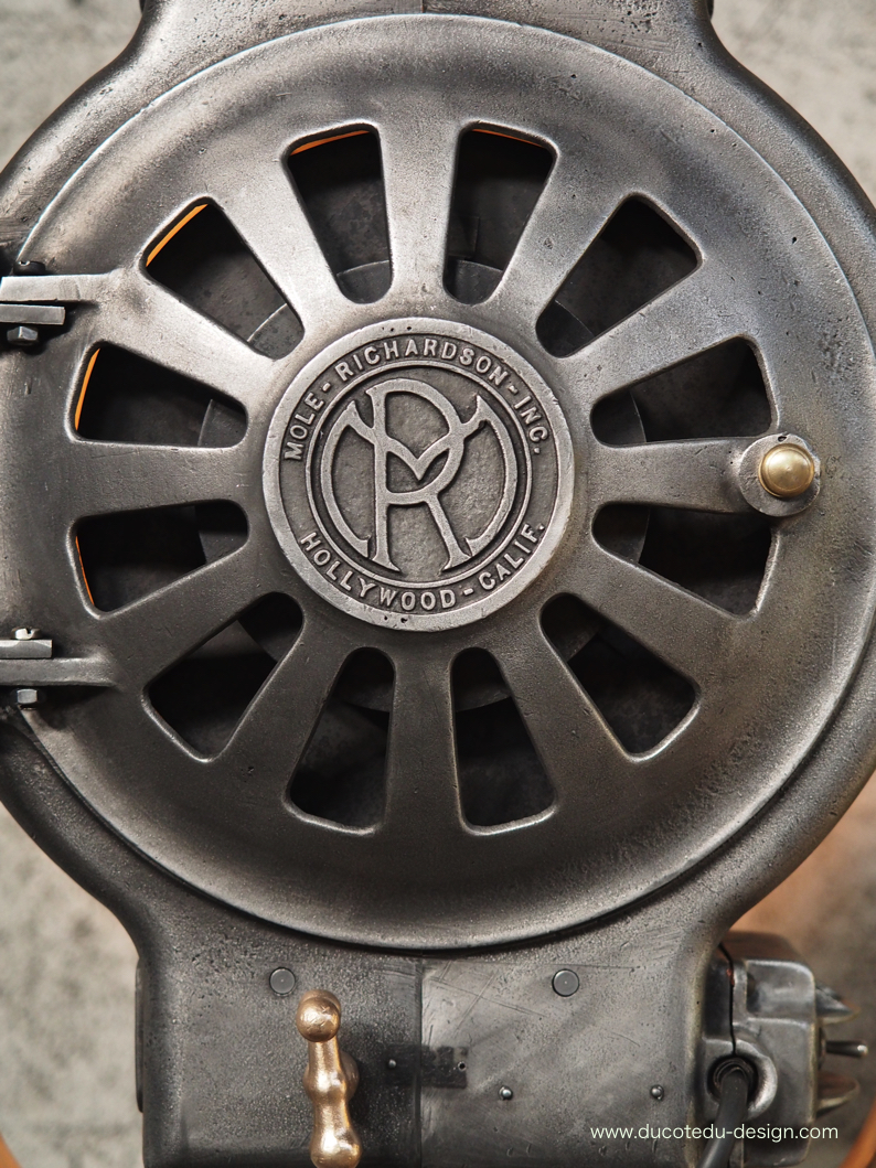 Ancien rare projecteur cinema hollywood Richardson 1930/40 pied cinema roulette – Image 18