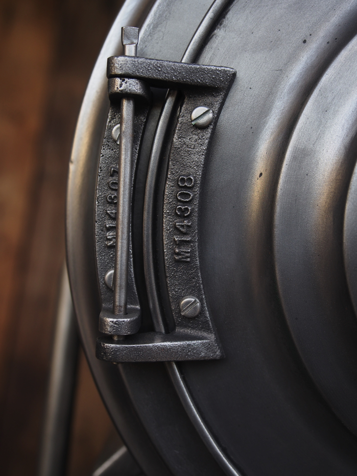 Rare projecteur cinema MCALISTER des studios Hollywood Californie pied tripod – Image 13