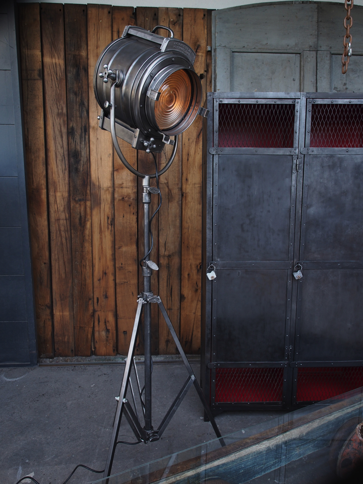 Rare projecteur cinema MCALISTER des studios Hollywood Californie pied tripod – Image 20