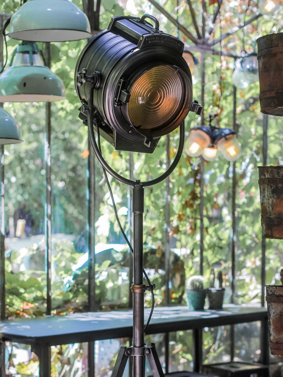 projecteur cinema MCALISTER des studios Hollywood Californie pied tripod – Image 18