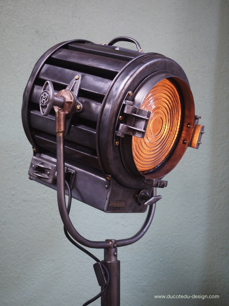 projecteur cinema MOLE RICHARDSON studio PINWOOD – Image 2
