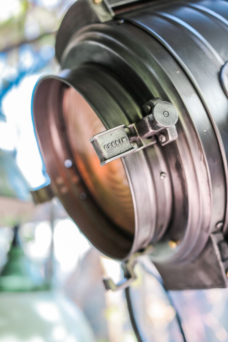 projecteur cinema MCALISTER des studios Hollywood Californie pied tripod – Image 4