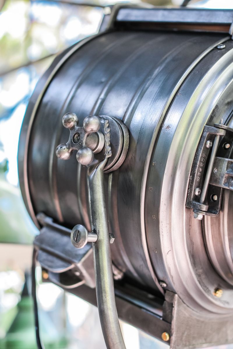 projecteur cinema MCALISTER des studios Hollywood Californie pied tripod – Image 9