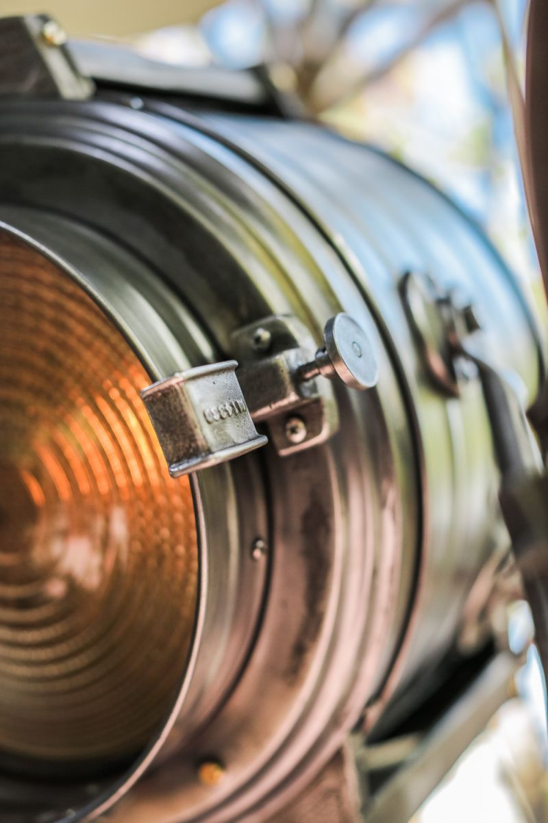 projecteur cinema MCALISTER des studios Hollywood Californie pied tripod – Image 13