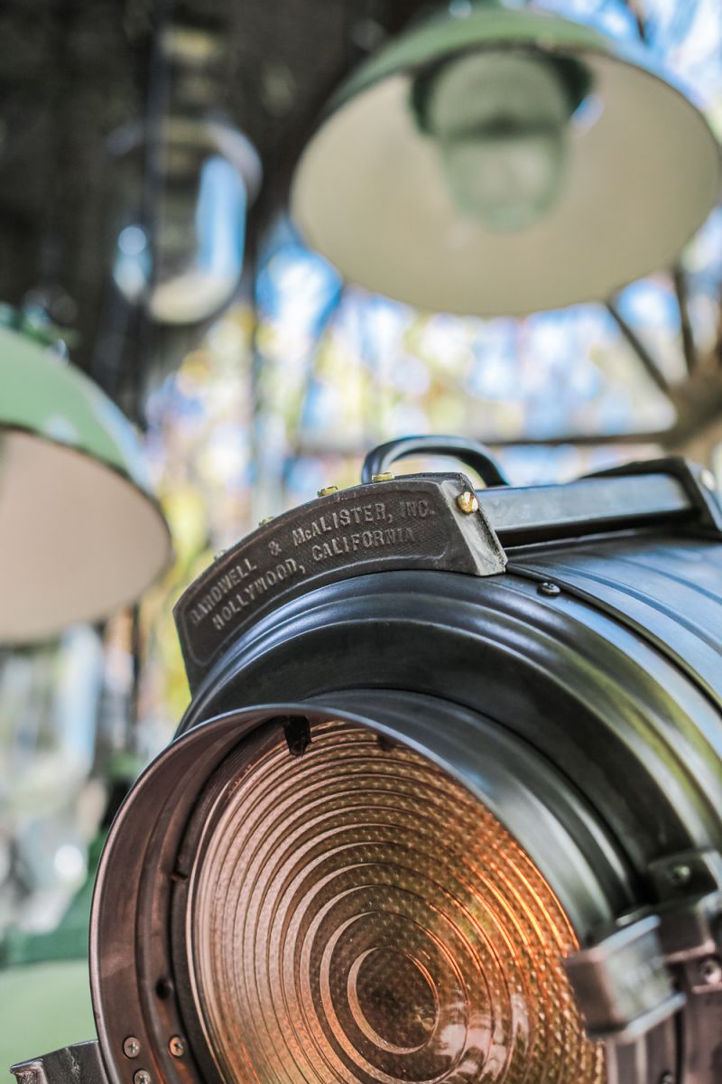 projecteur cinema MCALISTER des studios Hollywood Californie pied tripod – Image 14