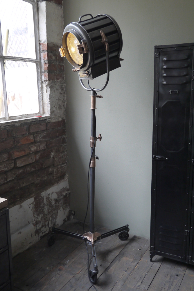 Ancien projecteur cinema hollywood Richardson 1930/40 pied cinema roulette – Image 3