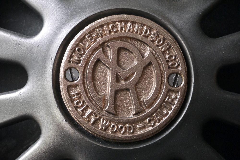 Ancien projecteur cinema hollywood Richardson 1930/40 pied cinema roulette – Image 15