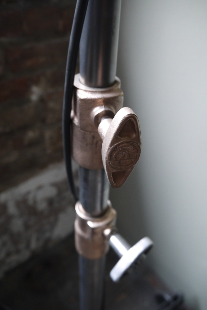 Ancien projecteur cinema hollywood Richardson 1930/40 pied cinema roulette – Image 21