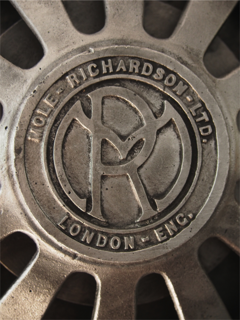 grand projecteur cinema MOLE RICHARDSON studio PINWOOD – Image 14